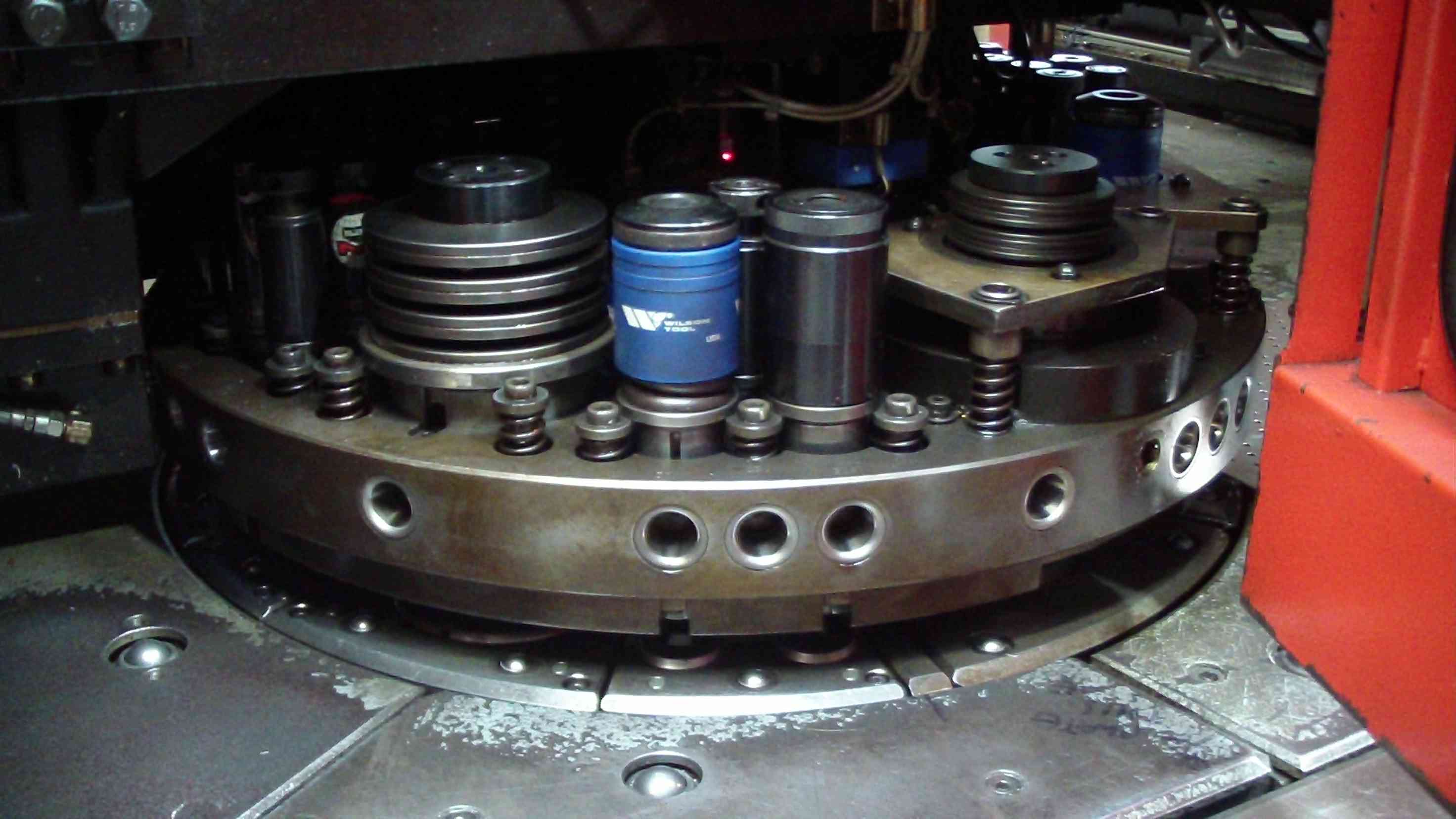 Amada Vipros 255 (1997)