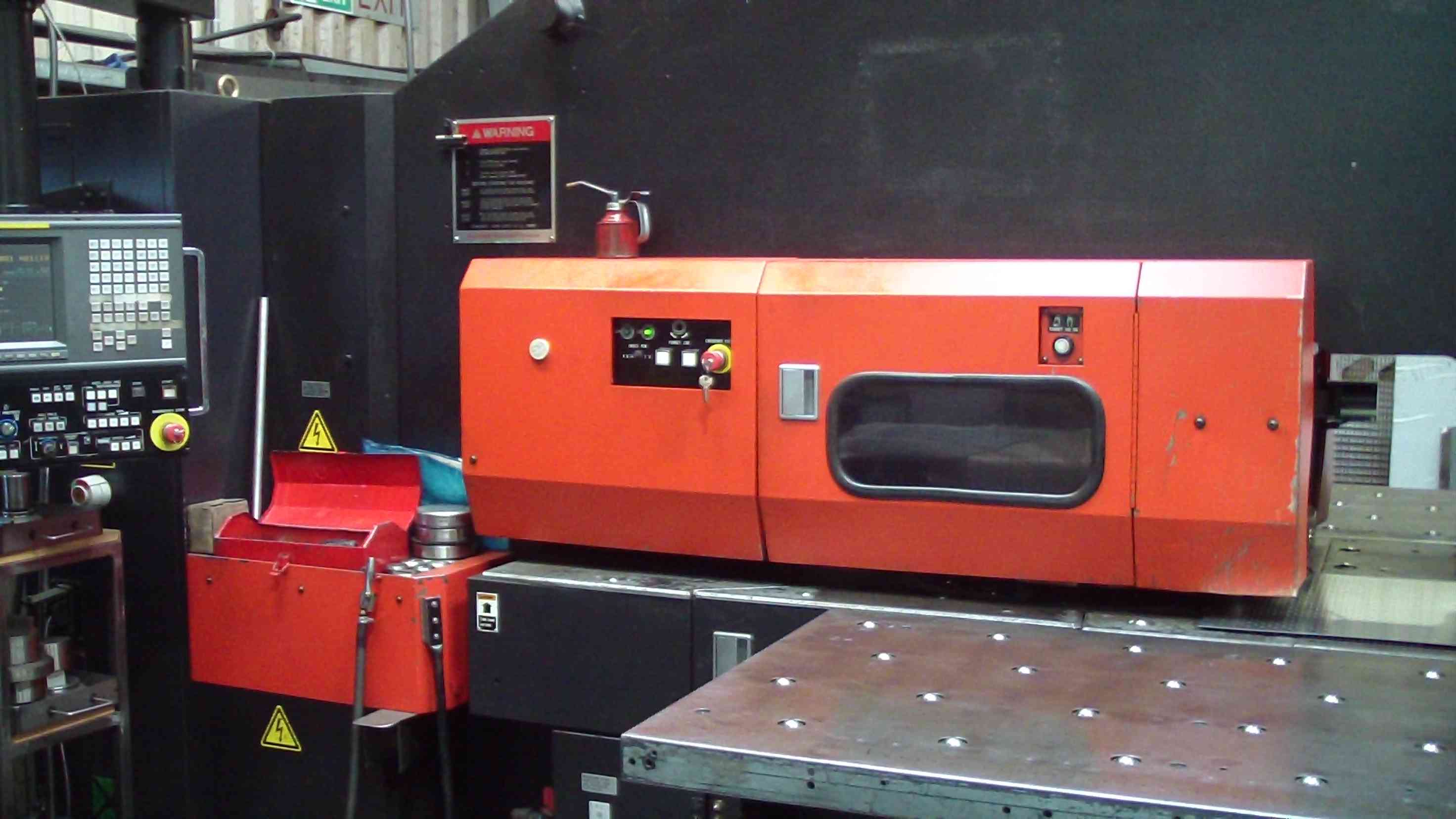 Amada Vipros 255 (1997)