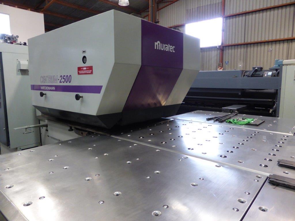 Weidemann Centrum C2500 (1995)