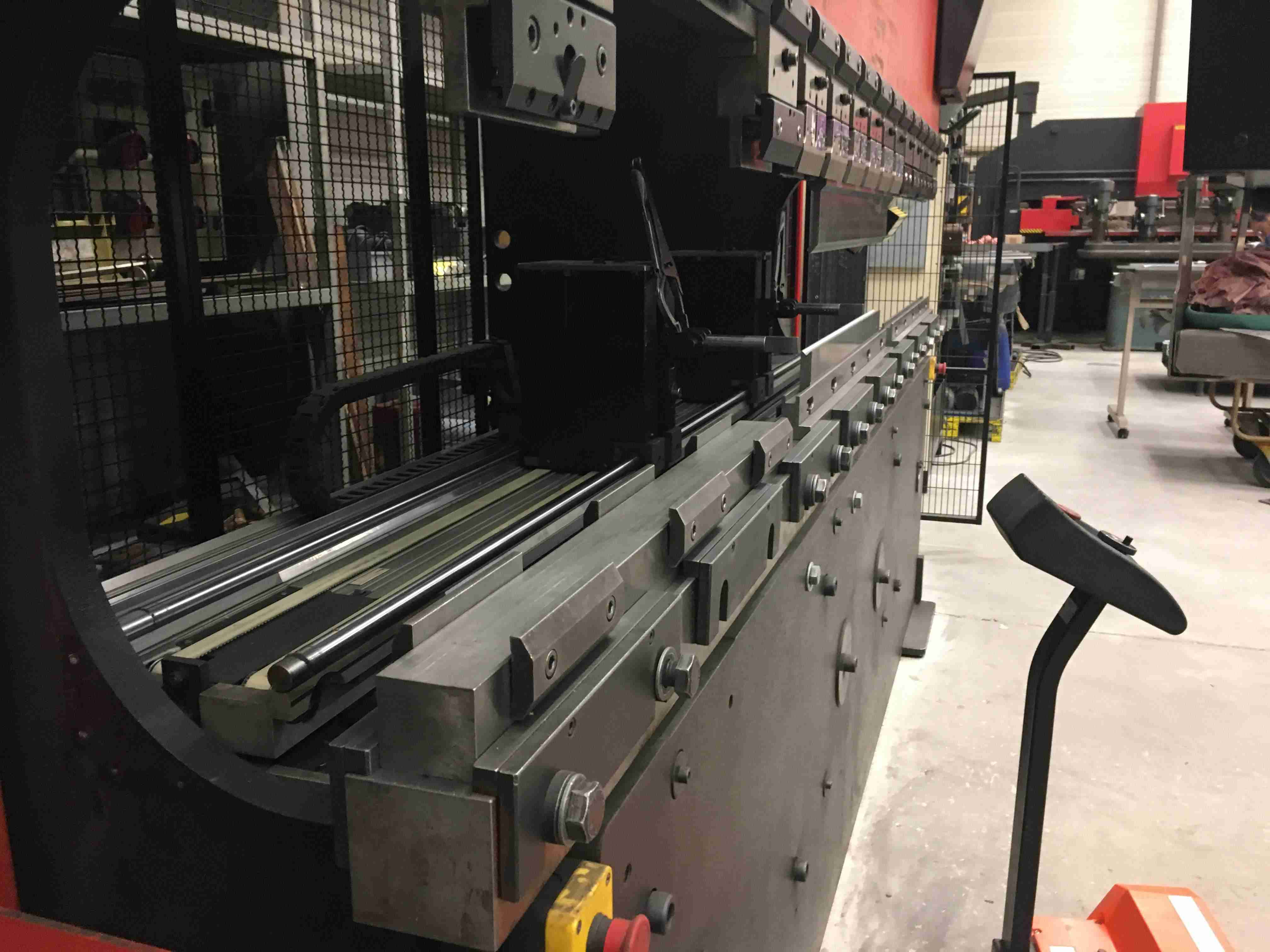 Amada HFB 1003 Promecam (1999)