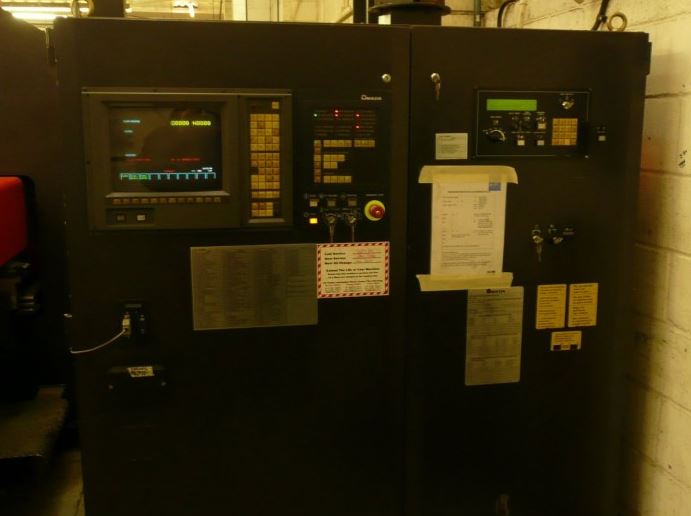 Amada Vipros 358 Queen (1998)