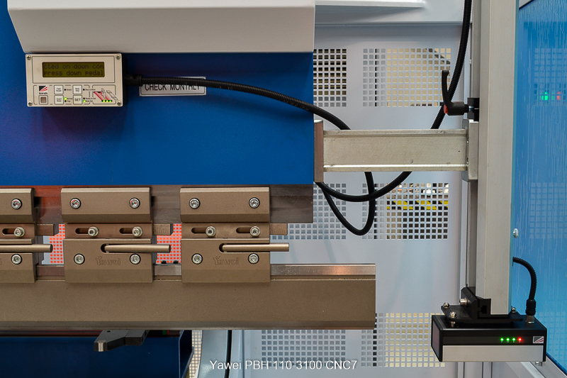 YAWEI PBH 110-3100 CNC5 Synchro Pressbrake