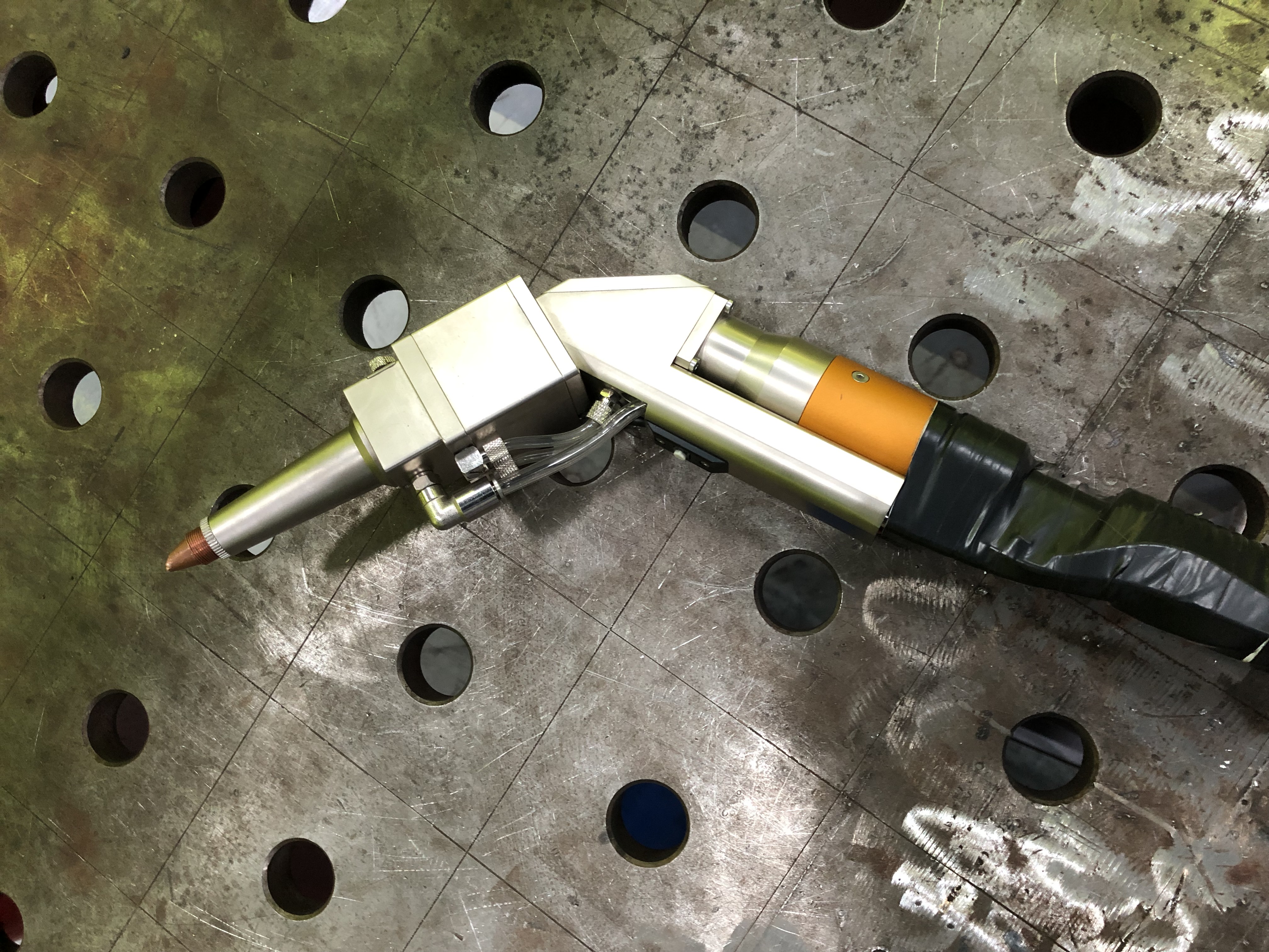 HSG Handheld Laser Welding Machine 1Kw – FMW 1000