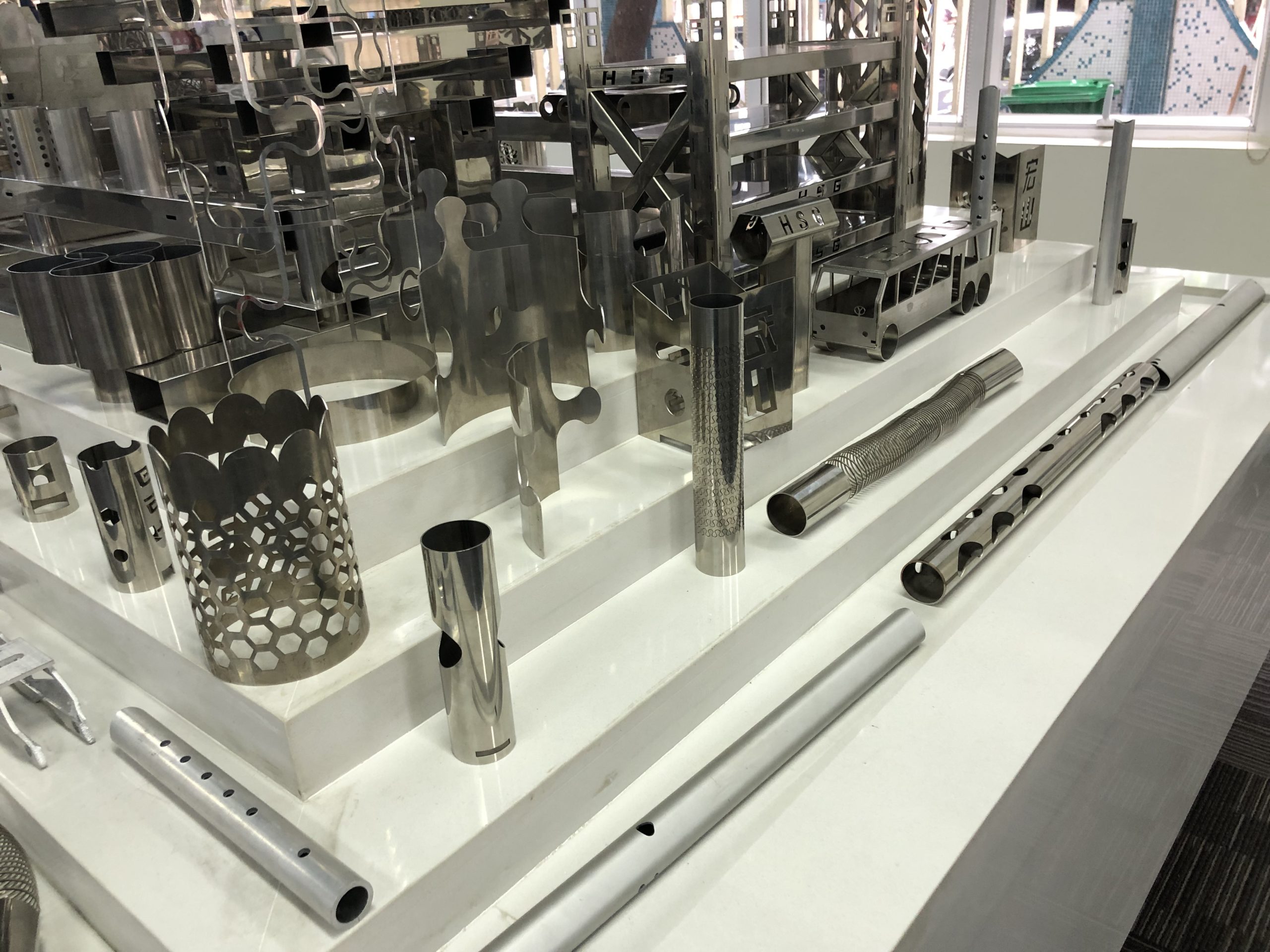 HSG Fiber Laser Tube Cutter  – 2Kw – 6000m x 210mm Dia – TH65