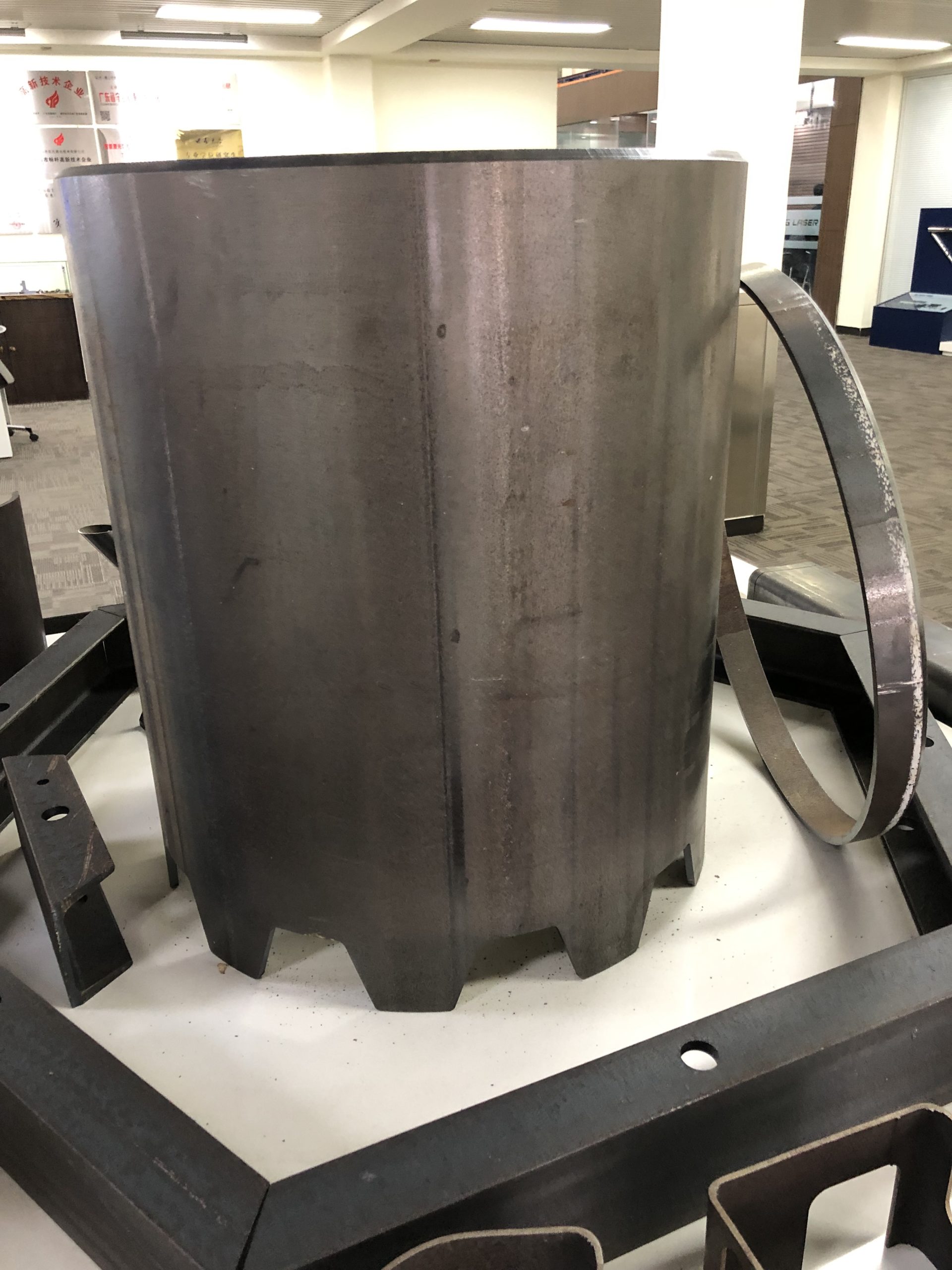 HSG Fiber Laser Tube Cutter  – 2Kw – 6000m x 210mm Dia – TH65